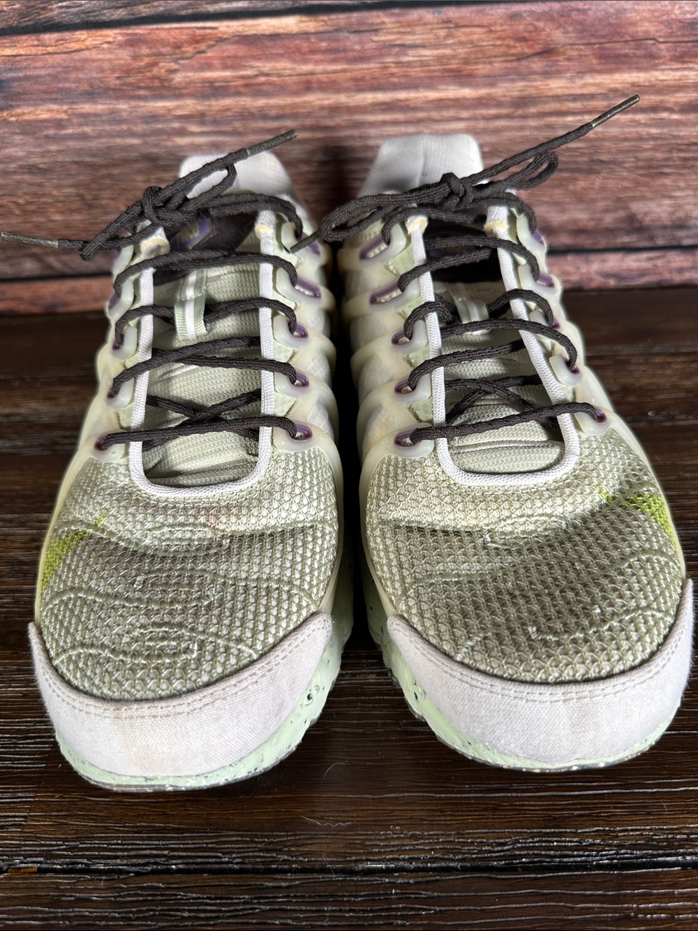 Nike Men’s Light Green Nike Air Max Terrascape Plus sneakers - Picture 2 of 8